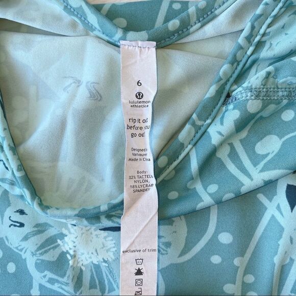 Lululemon Scoop Neck Floral Half Sleeve Top - Picture 3 of 5